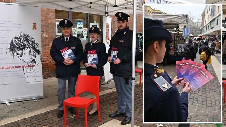 Violenza sulle donne, la polizia distribuisce materiale informativo al mercato