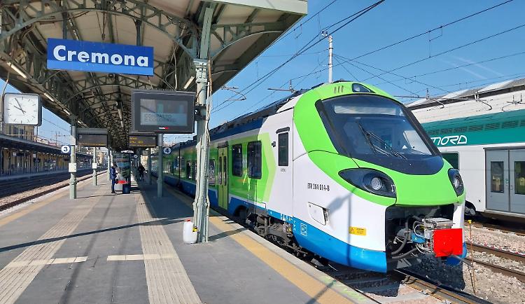 Trenord: scatta l’orario invernale, due nuovi collegamenti con Milano