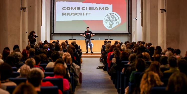 Scuola ‘Still I Rise’ anche in Italia