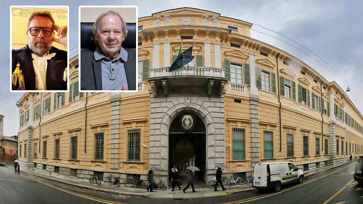 «Vittima dei bulli, mio figlio è stato ricattato»