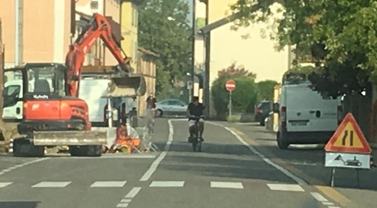 Blackout annunciato, forti critiche: 8 ore al buio e al freddo