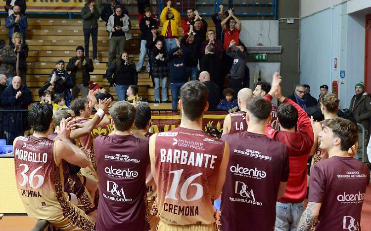 Juvi travolgente con Torino