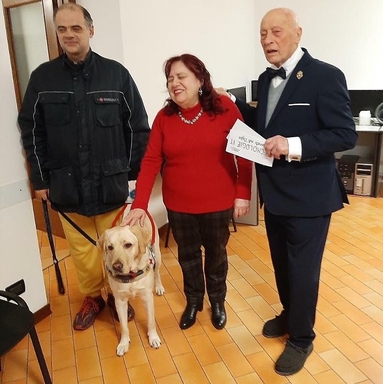  Giuliano Bertoletti dona il ricavato della vendita della sua biografia