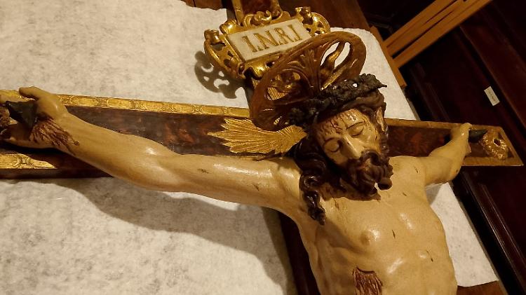 Crocifisso del Giubileo e triplo evento in Cattedrale