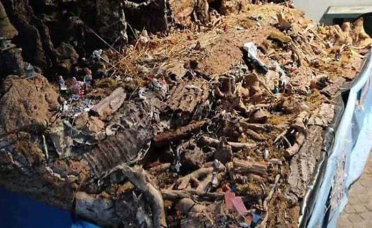 Il presepe dei bambini vandalizzato, don Neotti: «Pura cattiveria frutto dell’ignoranza»