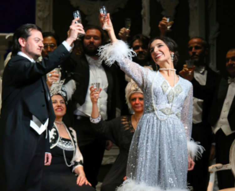 Spettacolo "La Traviata" della compagnia Fantasia in Re