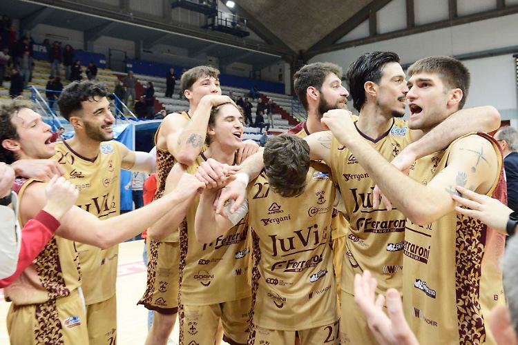 La Juvi si mangia Vigevano