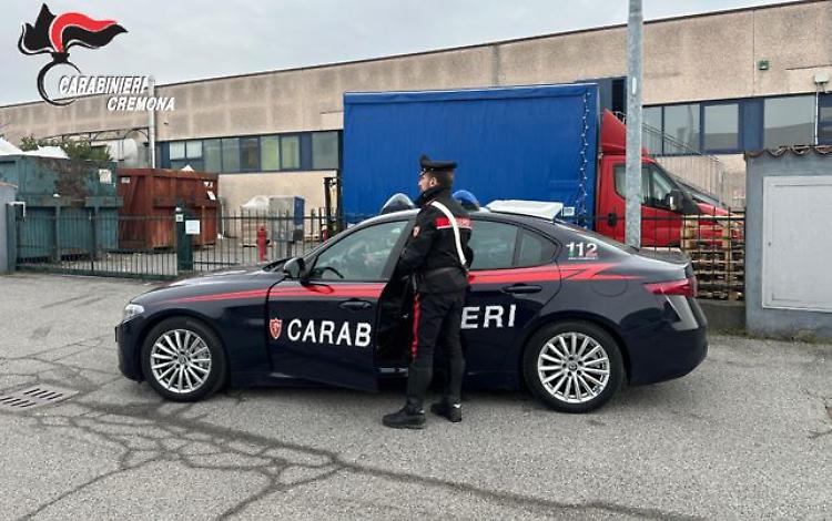 Doppio colpo in un'azienda cosmetica cremasca