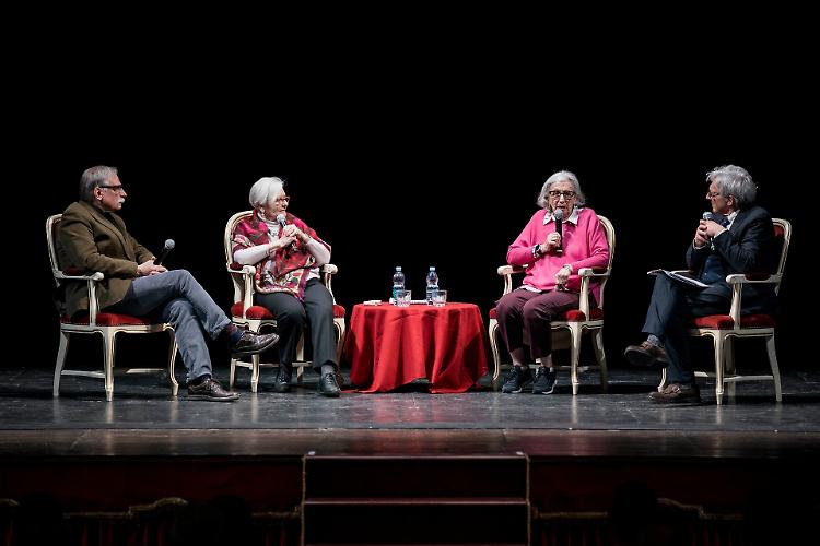 Le testimoni della Shoah: «Nella stanza piena di giochi la nostra normalità ritrovata»