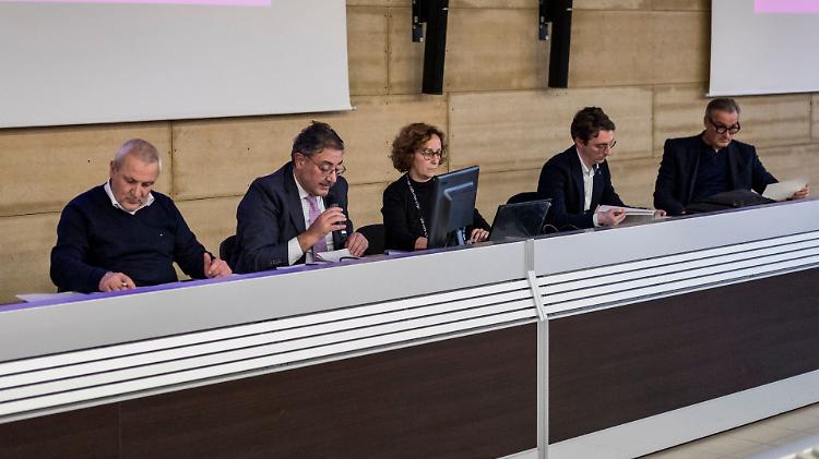 Assemblea dei sindaci: «Sì al bilancio»