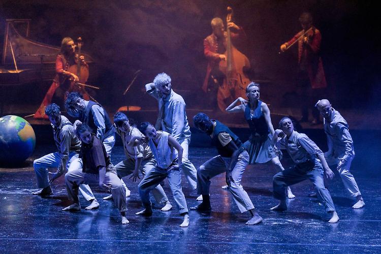 #DIRITTODICRITICA: 'Folia', la recensione