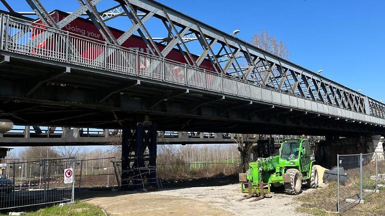 Ponte sul Po, lavori tra le arcate già in autunno: possibile senso unico alternato