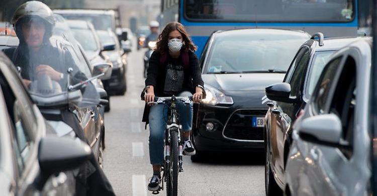 Smog arginato, il meteo è un alleato