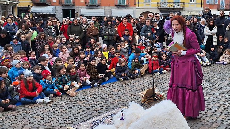 ‘La storia infinita’, i bimbi incantati da Madame Mimì