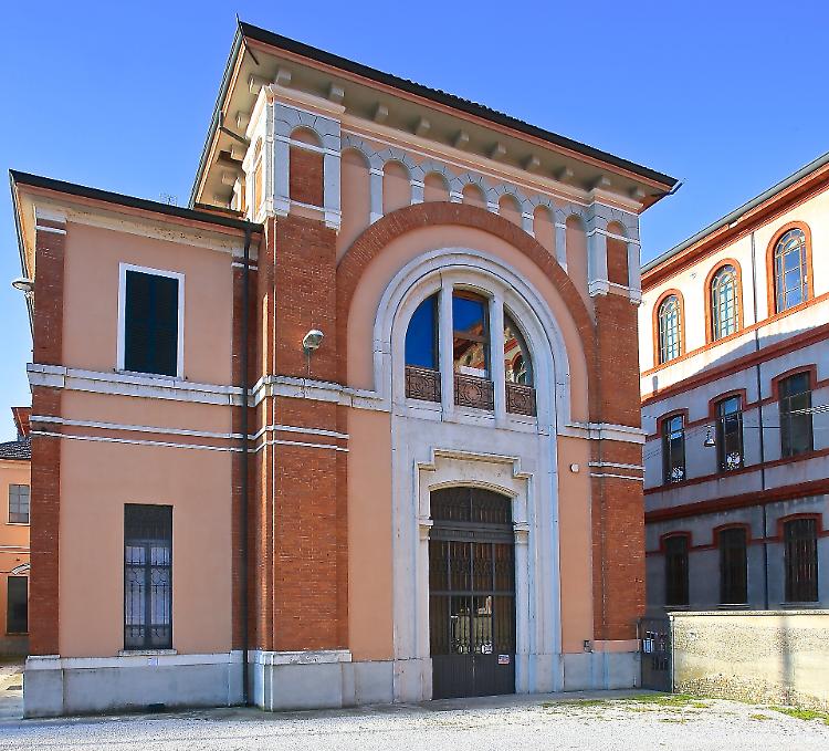 Guasto a una tubatura, tecnici al lavoro per ripristinare l’acqua in centro