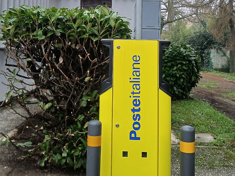 Le prima colonnine di ricarica in Provincia delle Poste Italiane