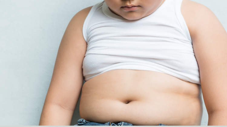 Obesità infantile: perdere peso da piccoli può salvare la vita