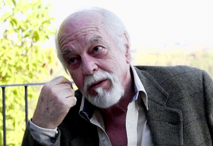 "Passeggiate con i cani": un ricordo dell'autore Gianfranco Calligarich