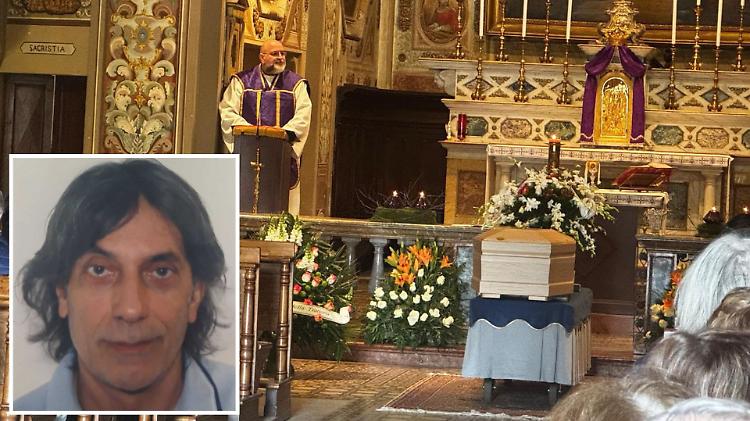 Tanti amici per l'ultimo abbraccio a Roberto Guarneri