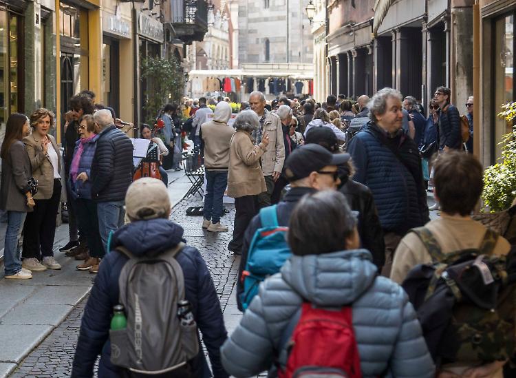 Turismo: pienone in città, la Pasqua è da sold-out