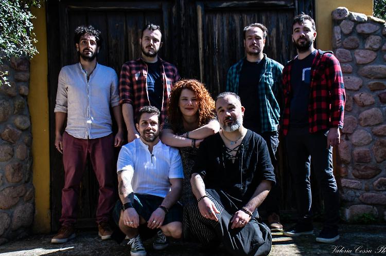 Il combat folk rock dei Ruota Libera per la Festa Libera d’aprile