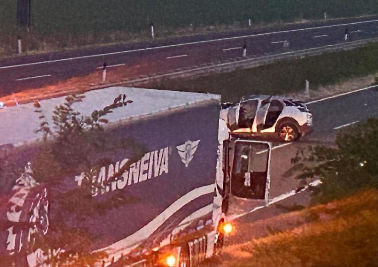 Tragico schianto sull’A21: muore una donna