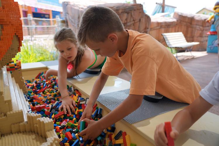 Gardaland inaugura l’estate con la riapertura del Legoland Water Park