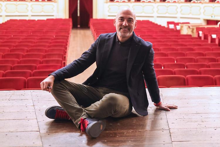 Andrea Cigni alla guida del Ponchielli: "Onorato di essere qui"