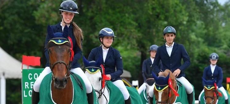 Cinque giovani cremaschi sul podio lombardo del salto a ostacoli