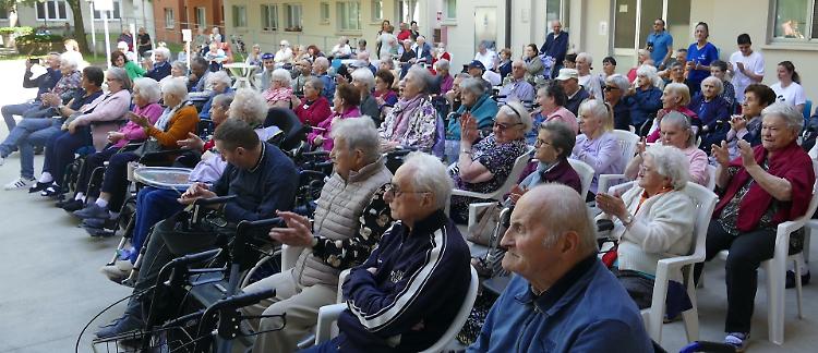 Abiti e protesi: il Busi non ne risponde