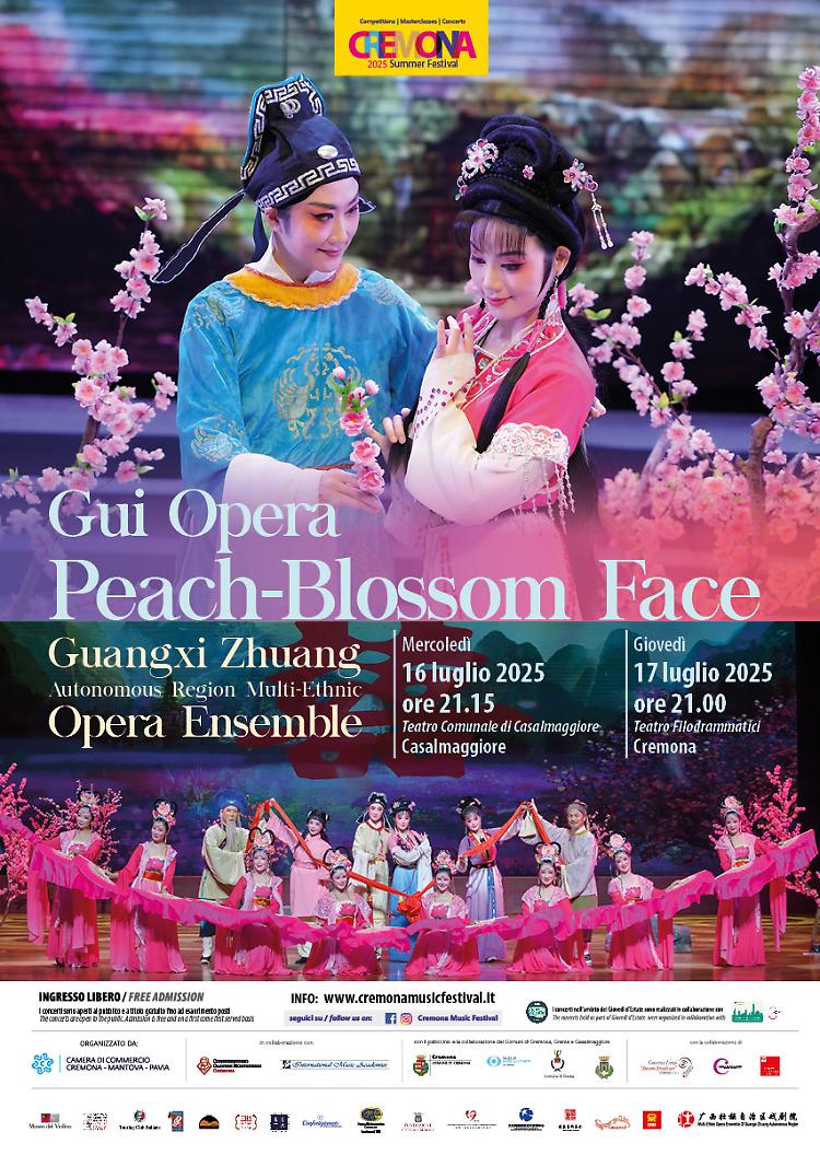 "Peach-Blossom Face" Opera Tradizionale Cinese