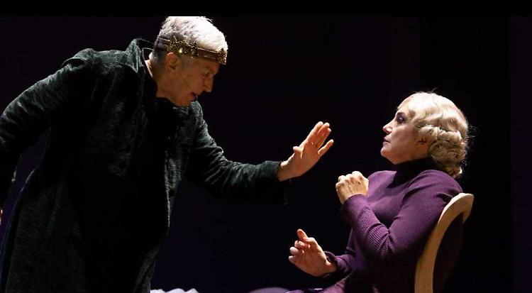 «Basta la parola. Shakespeare è poesia»