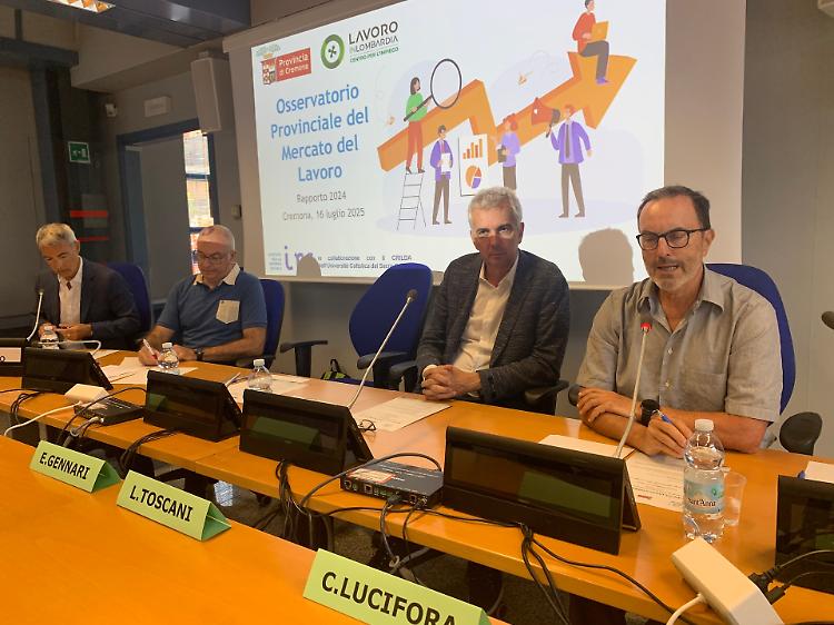 Lavoro in provincia: occupazione ai massimi storici, ma resta il nodo giovani e competenze