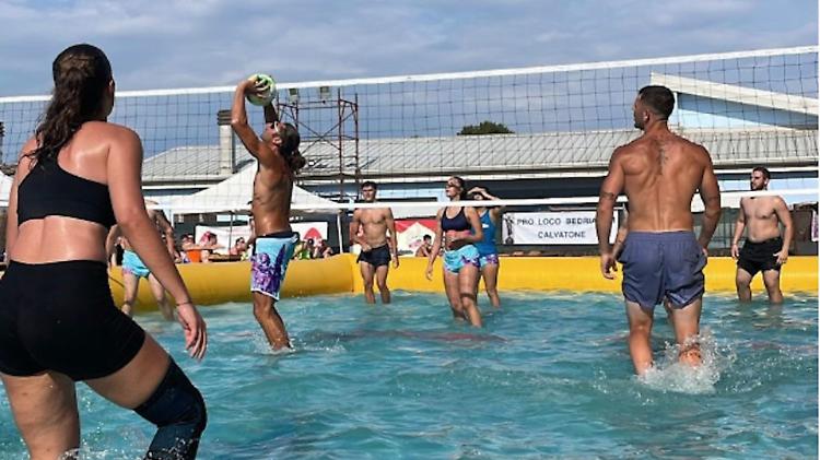 Watervolley: quattro giorni di sport, musica e divertimento,