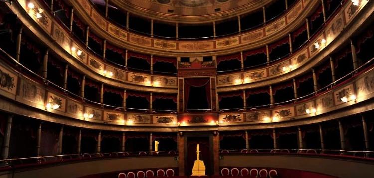 Nuovo gestore per il Teatro Sociale