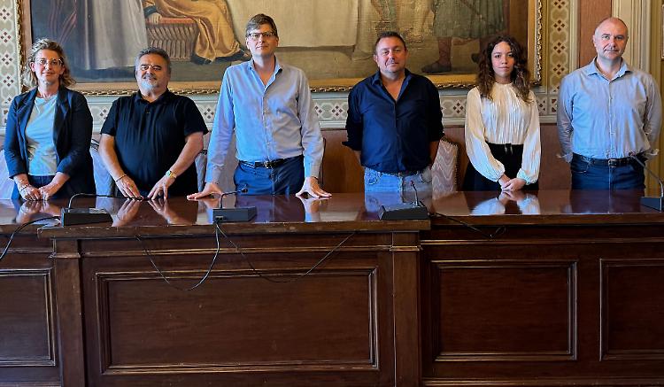 Bilancio, maggiori risorse per nuove assunzioni