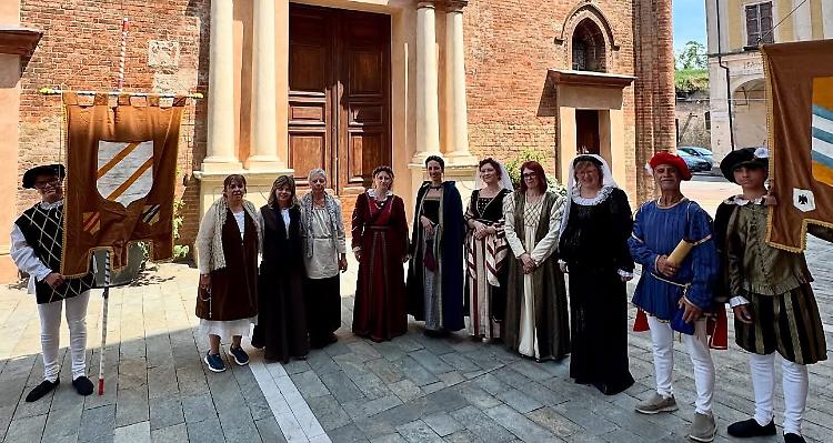 Alla ricerca di comparse e figuranti