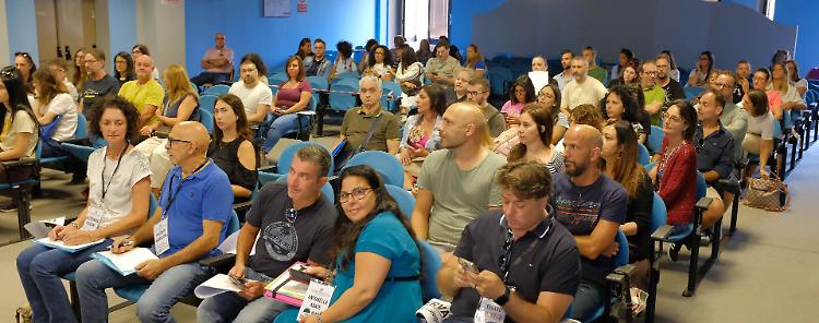 La scuola che assume: in 258 hanno il posto