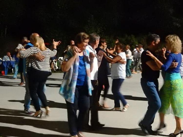 Festa al via: «Noi custodi del liscio»
