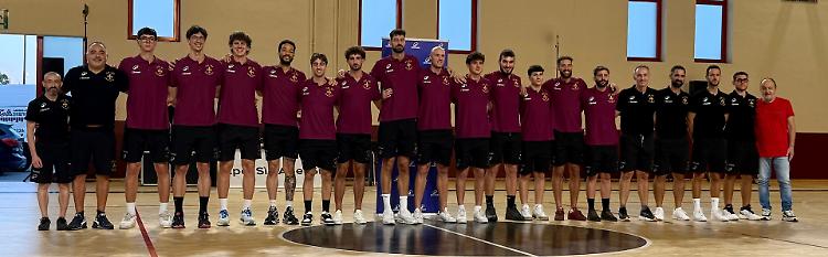 L'abbraccio alla JuVi Ferraroni: ecco i protagonisti della stagione