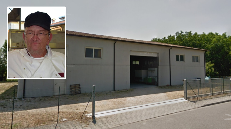 Tragedia nel capannone dell'associazione: cade da una scaffalatura e perde la vita