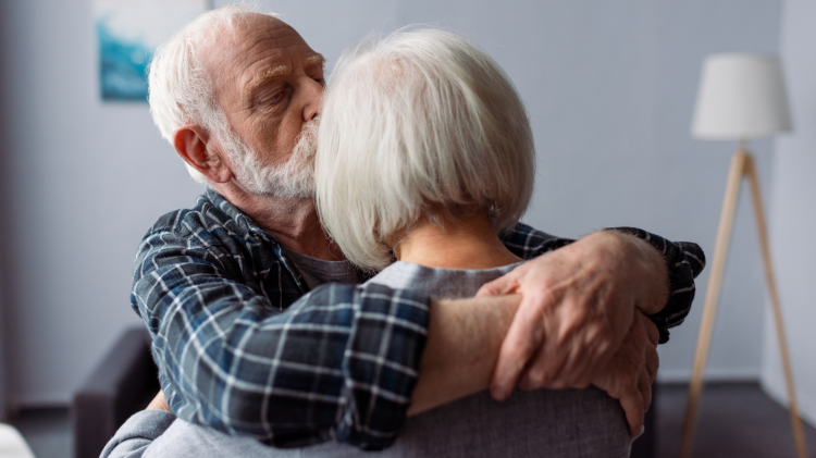 Alzheimer, la ricerca corre contro il tempo