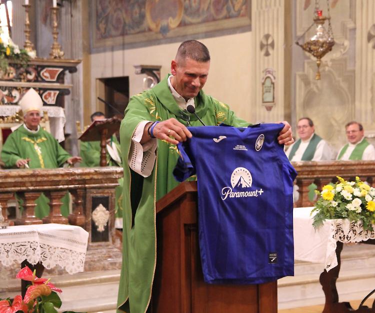 Don Lorenzo Nespoli accolto come nuovo parroco di Gussola e Torricella