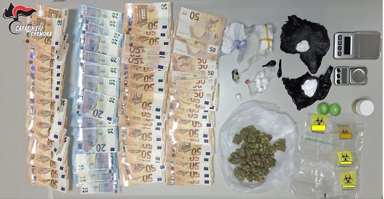 Dalla soffiata all’arresto: l’operaio e il geometra spacciatori insospettabili