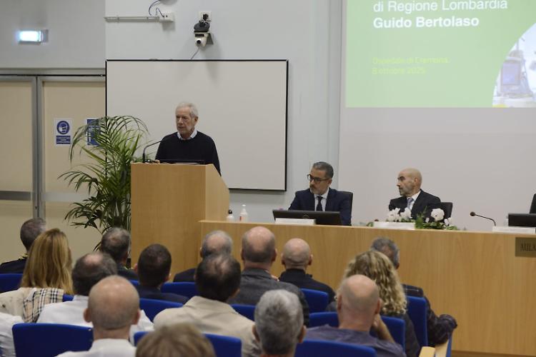 Bertolaso: «Nuovo ospedale pronto in sei anni, strategia chiara per infermieri e liste d’attesa»