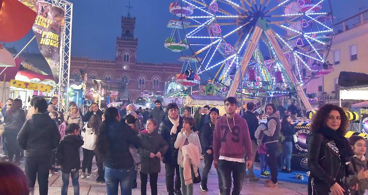Casalmaggiore si accende con la Fiera di San Carlo