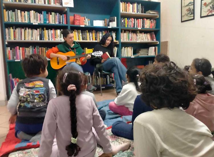 Quartieri, Largo Pagliari si ‘riaccende’ con i libri