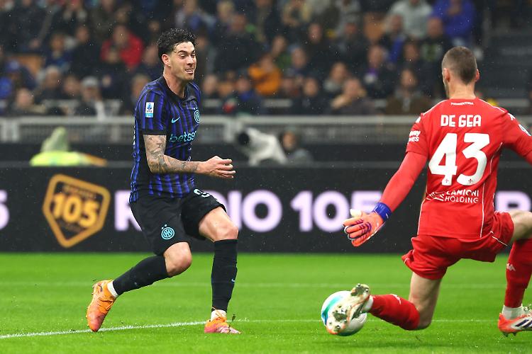 Furto nella villa di Alessandro Bastoni, il colpo mentre giocava in Champions League