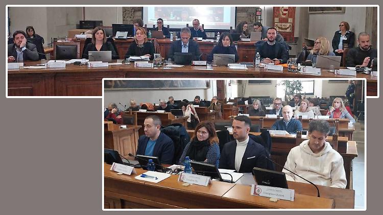 Area dedicata a Ramelli, in aula è subito scontro