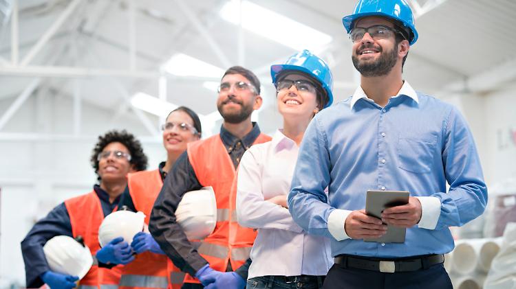 Vola l’occupazione: il tasso oltre il 70%